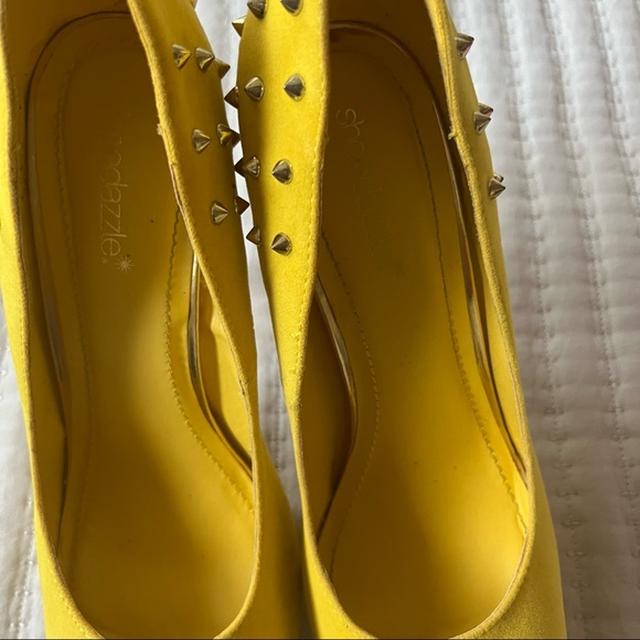 Shoedazzle Shoe Dazzle CANDICE Stilettos Heels Studded US Women Size 9-5 US - Picture 7 of 11